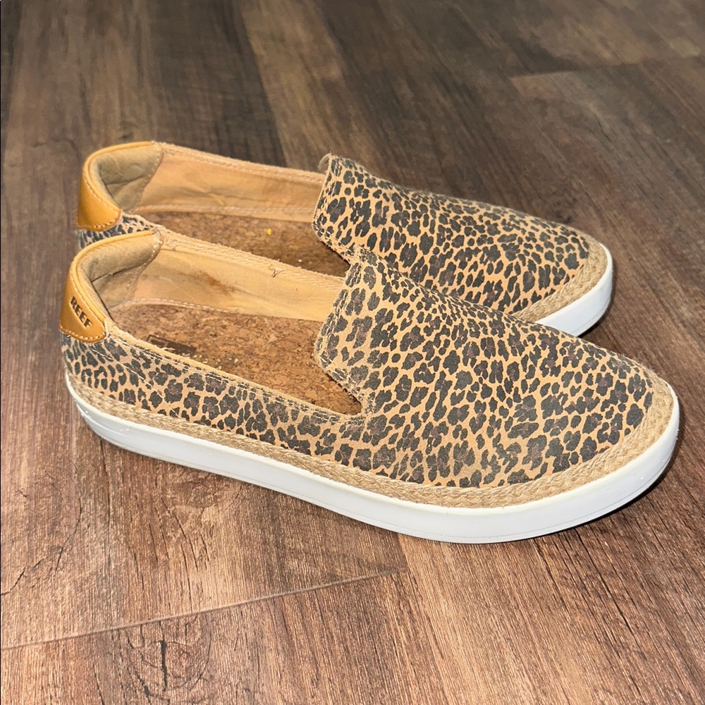 REEF cushion sunrise‎ se slip on in leopard size 7 women’s